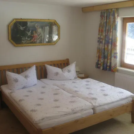 بيت ضيافة Alpenrose-apart 3*